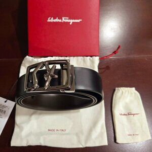 Salvatore Ferragamo Reversible Logo Buckle Belt